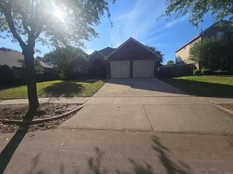 4832 Belladonna Dr, Fort Worth, TX 76123