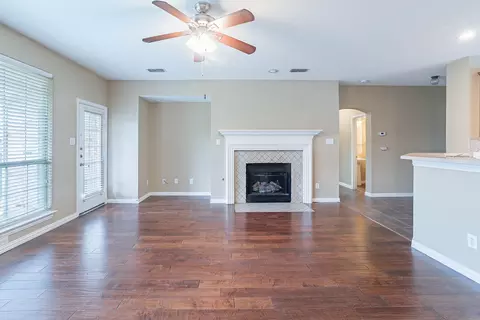 7001 Bickers Dr, Rowlett, TX 75089 photo 9