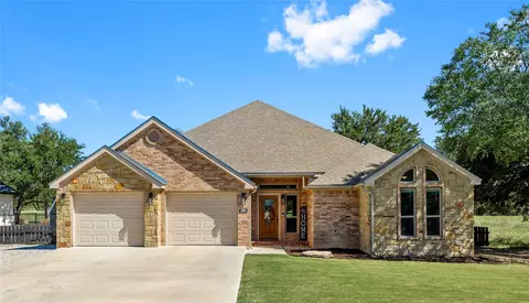 7284 Feather Bay Blvd, Brownwood, TX 76801