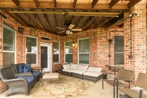 Exterior - 406 Doyle Dr, Keller, TX 76248 photo 5 of 7