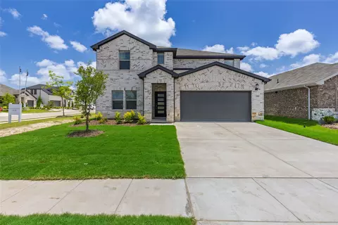 205 Sugarlands Dr, Greenville, TX 75402