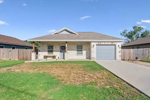 116 Avenue B, Moody, TX 76557