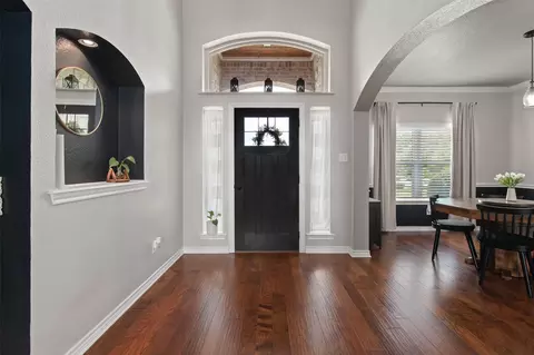 103 Daisey Ln, Justin, TX 76247