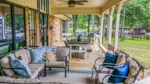 Exterior - 2012 Island Cir, Tool, TX 75143 photo 1 of 3