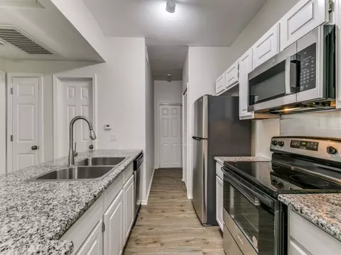 7151 Gaston Ave #906, Dallas, TX 75214