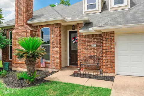 583 Northpark Ct, Bossier City, LA 71111