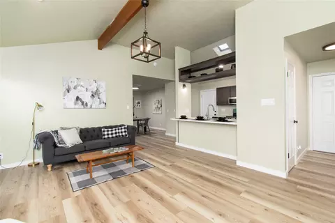 Living - 3918 Trinity Dr, Temple, TX 76504 photo 3 of 4