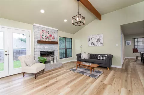 Living - 3918 Trinity Dr, Temple, TX 76504 photo 1 of 4