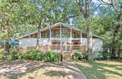 9598 Brockrim Ln, Quinlan, TX 75474