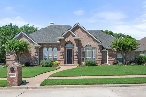 4917 Lakewood Dr, Colleyville, TX 76034