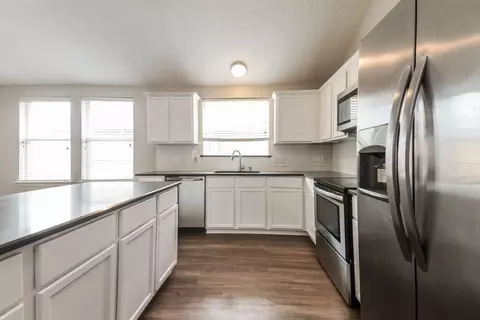 532 Chestnut Trl, Forney, TX 75126