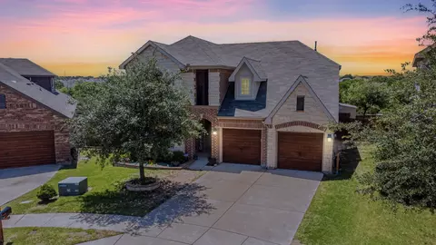 5705 Spirit Lake Dr, Fort Worth, TX 76179
