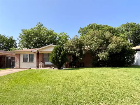2217 Linwood Ln, Irving, TX 75061