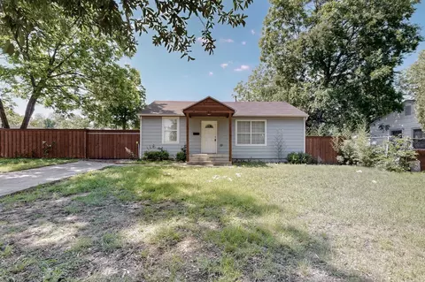 102 Mitscher Dr, Dallas, TX 75224