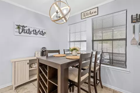 Dining - 22 Buttercup Cir, Waco, TX 76708 photo 1 of 2