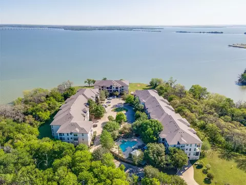 500 Waters Edge Dr #227, Lake Dallas, TX 75065