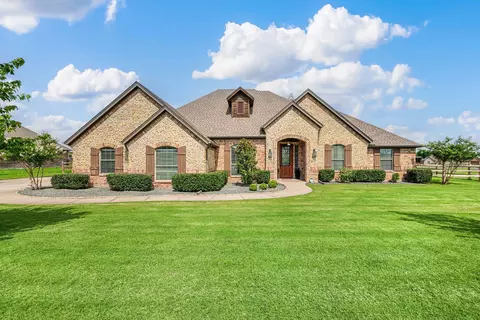 14208 Lucille Dr, Newark, TX 76071