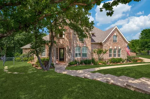 8744 Ramblewood Ct, Keller, TX 76248
