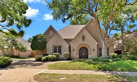 6628 Castle Pines Dr, Plano, TX 75093