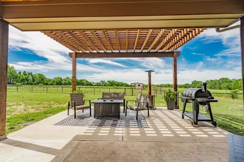 Exterior - 3547 County Road 1092, Celeste, TX 75423 photo 5 of 6