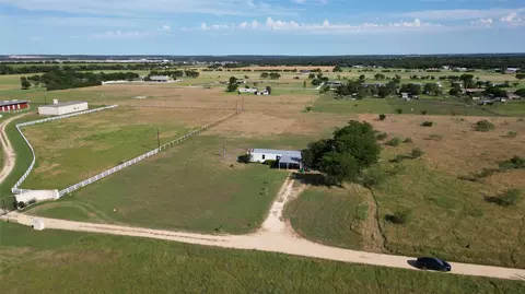 406 Jonah Ln, Mcgregor, TX 76657 photo 4
