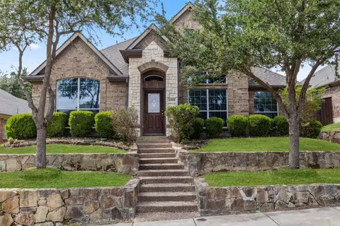 408 Castle St, Desoto, TX 75115