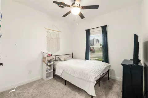 Bedroom - 7010 Jet Stream Dr, Abilene, TX 79606 photo 5 of 10
