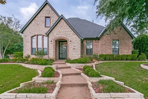 1121 Riverwalk Ct, Colleyville, TX 76034