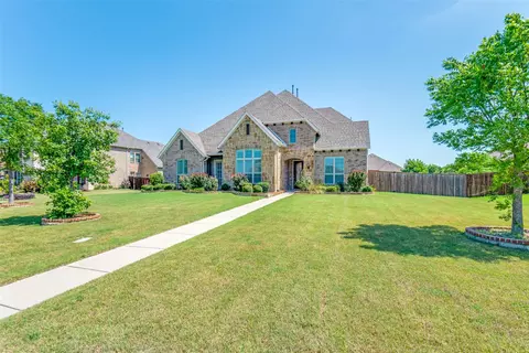 344 Redstone Dr, Sunnyvale, TX 75182
