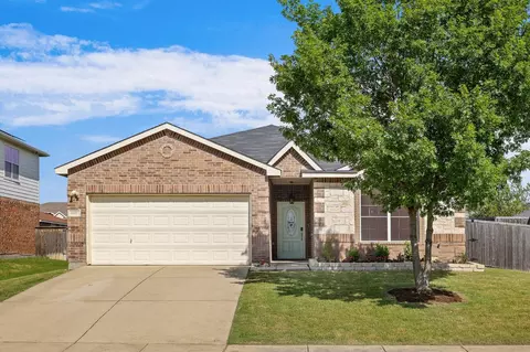 3417 Roxie Dr, Little Elm, TX 75068