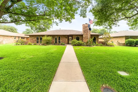 204 Glenwick Pl, Allen, TX 75013