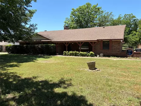 327 Shadowwood Trl, Ovilla, TX 75154