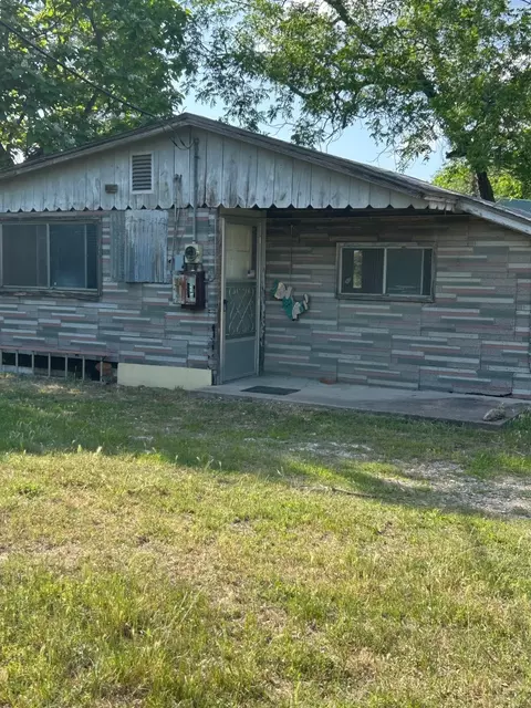 109 1st St, Bruceville Eddy, TX 76630