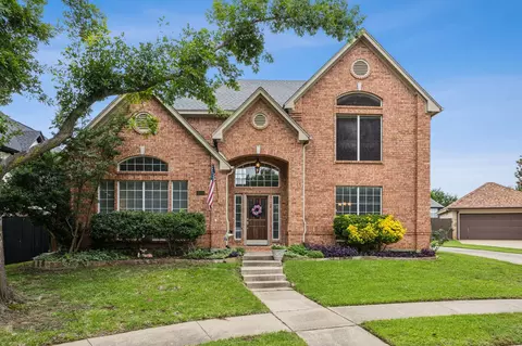 4204 Squire Ct, Grapevine, TX 76051
