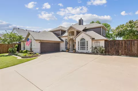 601 Indian Creek Dr, Trophy Club, TX 76262