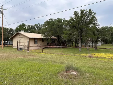 300 Hogg Creek Rd, Brownwood, TX 76801