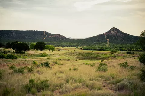 718 W Cr 301, Merkel, TX 75455