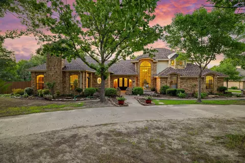 201 Split Rock Ter, Ovilla, TX 75154
