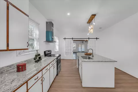Kitchen - 2700 Pine Ave, Waco, TX 76708 photo 3 of 3