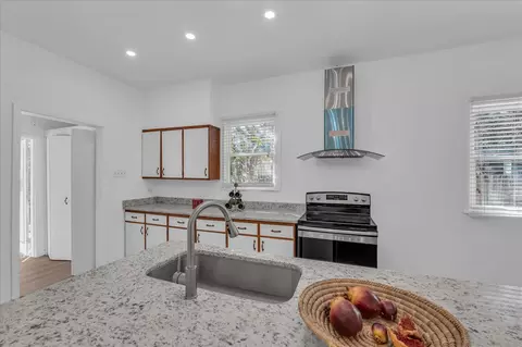 Kitchen - 2700 Pine Ave, Waco, TX 76708 photo 2 of 3