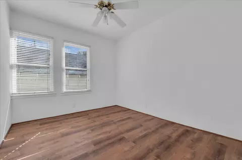 Bedroom - 2700 Pine Ave, Waco, TX 76708 photo 4 of 5