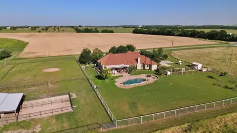 590 County Road 385, Valley View, TX 76272