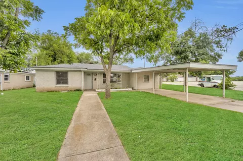 329 Worthy St, Saginaw, TX 76179