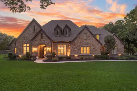 105 Orion Ct, Aurora, TX 76078