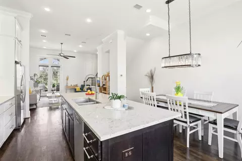 752 Sid Rich Dr, Irving, TX 75039 photo 12