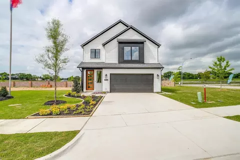 4544 Hogans Alley Dr, Arlington, TX 76001