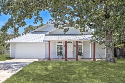 307 Sagebrush Dr, Oak Point, TX 75068