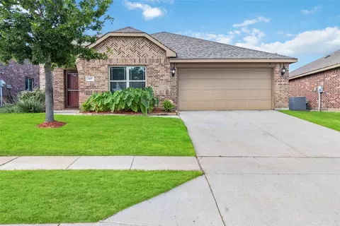 409 Hoover Ave, Lavon, TX 75166