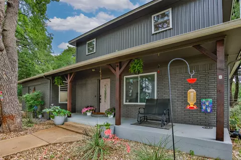 7300 W Line Rd, Collinsville, TX 76233