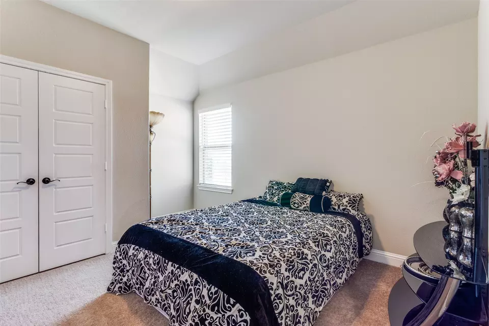 Bedroom - 6829 Fire Dance Dr, Benbrook, TX 76126 photo 3 of 3